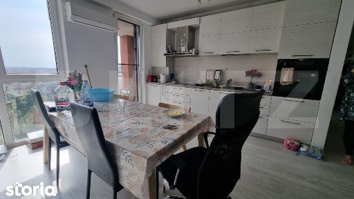Apartament 3 camere, 2 balcoane, 58 mp, zona Soarelui