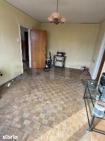 Apartament 2 camere, etaj intermediar, zona centrala, lift nou