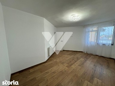 Apartament 2 camere 55 mp decomandat renovat, parcare Turnisor Sibiu