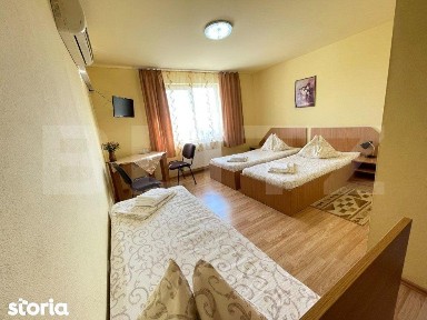 Afacere la cheie! Pensiune cu restaurant la DN7, 22 camere, teren 1000