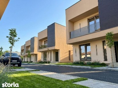 Casa individuala cu 5 camere si terasa acoperita. Comision 0%
