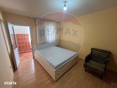 Apartament 3 camere în zona Sud-Vest ROMPETROL