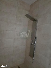 Apartament 3 camere 3 bai pivnita zona Centrala