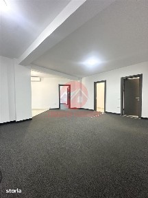 Spatiu Comercial 70 mp, Etaj 3, zona Brotacei