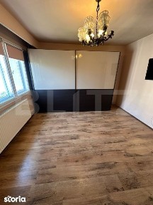Apartament 4 camere, decomandat, etaj intermediar, parcare, Manastur