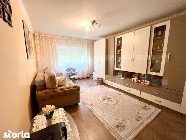 Apartament decomandat, complet renovat - Nufarul