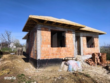 Casa 3 camere si beci, noua 2026 - parter, vedere superba la lacul C