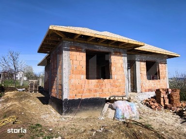 Casa 3 camere si beci, noua 2026 - parter, vedere superba la lacul C
