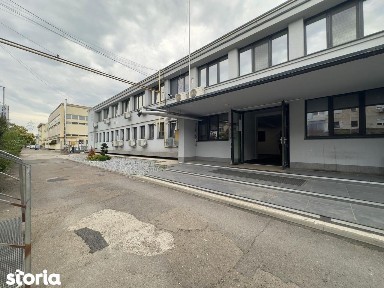 Spatii birouri Iasi Baza Trei, de la 80mp la 158mp, zona Carrefour