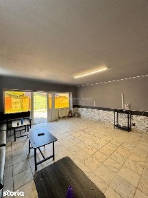 Oportunitate - Spatiu comercial P+1