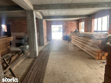 Casa la rosu, 119 mp + teren 1643 mp, zona Halmeu