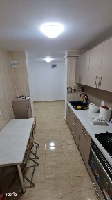 Apartament de 2 camere cu balcon, ideal pentru studenți