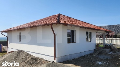 Casa In stil Mediteranean 110mp utli si teren de 530 mp in Nazna