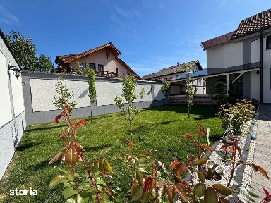 Casa INDIVIDUALA 6 camere, curte superba - zona Brana, Selimbar