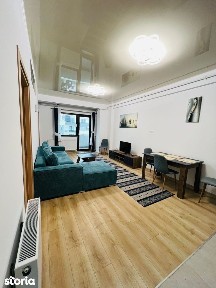 De vânzare apartament 3 camere - Mamaia Nord