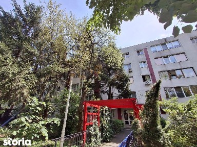 Apartament cu 3 camere, etaj intermediar, mutare rapida, zona Obregia
