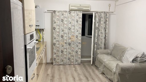 Apartament tip duplex, luminos, acces facil metrou Aparatorii Patriei