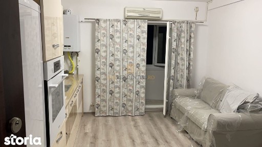 Apartament tip duplex, luminos, acces facil metrou Aparatorii Patriei