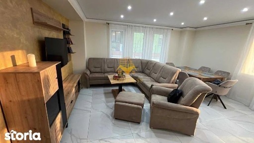 5 camere decomandate, Prima Inchiriere, Curte proprie, Dezmir