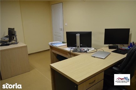 Spatiu pentru Birouri 2 Camere de Vanzare Zona Centrala