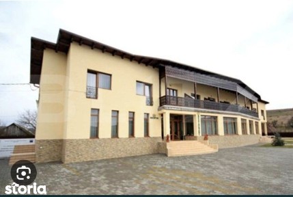Pensiune 10 Camere pretabil si pentru Casa e Varstnici