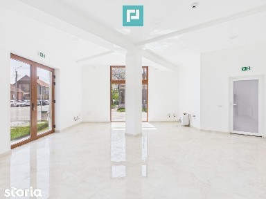 Ioșia: două spații vitrate, unire posibilă