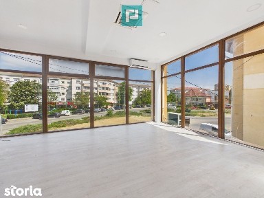 Spațiu Comercial Open Space, Vitrină 8 m, Etaj 1