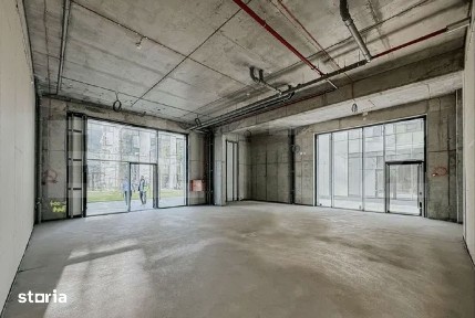 SPATIU COMERCIAL 165 mp CAMPINA