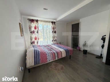 Casa cu 4 camere,baie, bucatarie, teren 800 mp