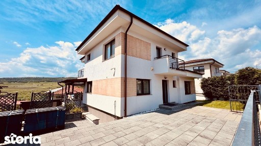Casa individuala moderna cu priveliste panoramica - Str. Dealul Fanate