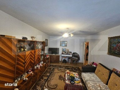 Apartament 3 camere decomandat, 70 mp, zona Kaufland Cetate