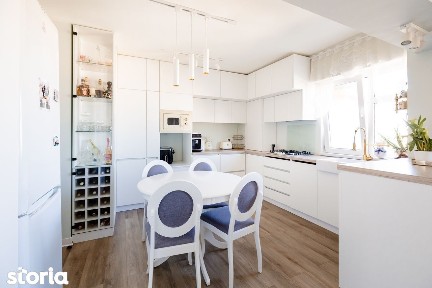 Apartament modern 4 camere, 2 băi, centrală proprie - Vlaicu Z-uri
