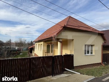 Casa de vanzare, 125 mp, Petelea