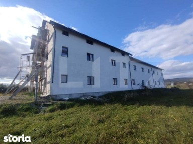 Sala evenimente, 1400 mp utili, 11600 mp teren, zona Uriu