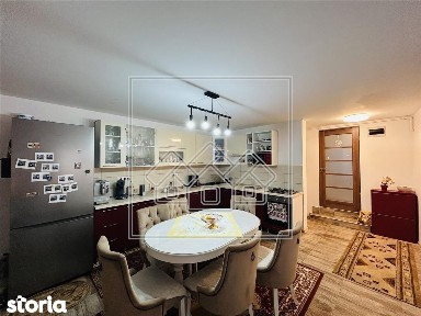 Casa individuala, 150 mp utili + 450 mp teren - Piata Cluj