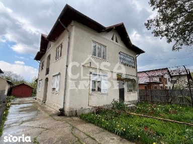 Casa P+1 cu teren 980 mp curte si gradina aproape de gara Gaesti