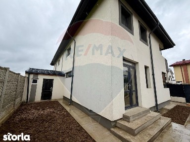 Casă/Duplex 4 camere Cernica