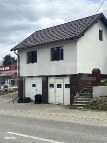 Casa si teren la strada asfaltata in Vatra Dornei