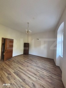 Garsoniera, 24mp - Central, etaj 1