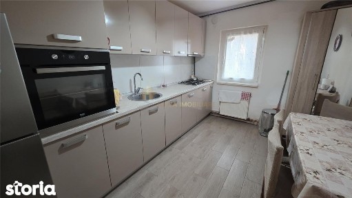 APARTAMENT 3 CAMERE 65 MP MANASTUR ZONA MOGOSOAIA