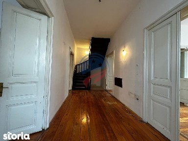 Casa Ultracentral- de inchiriat/ vanzare