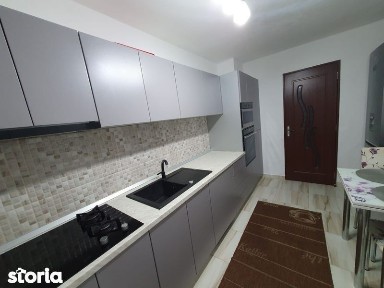 Apartament 4 camere, decomandat, et.2, Imparatul Traian