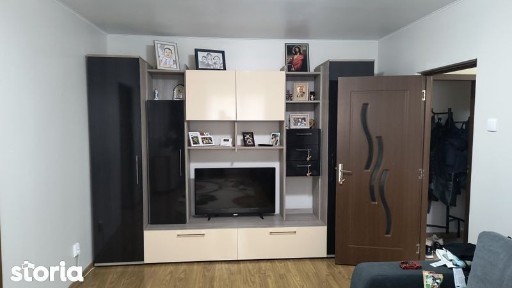 Proprietar Vand Apartament 3 Camere