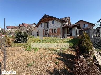 Casa P+M la rosu, in Paulestii Noi.