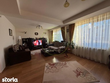 Casa S+P+M, 401 MP teren, 204 MP utili, Craiova, zona Centrala, Parcul