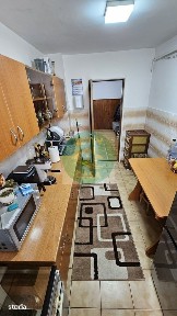 Apartament, 77 m²