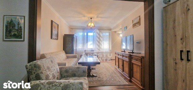 Apartament doua camere decomantat,zona Banu Maracinei