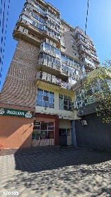 Vand ap cu 3 camere zona Scoala 5