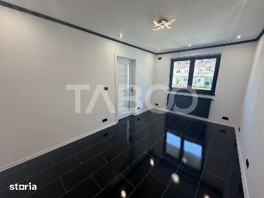 Apartament 2 camere semidecomandat parter renovat 2026