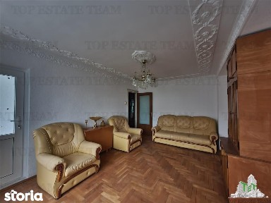 Duplex 5 camere cu intrari separate la mare Mangalia Saturn